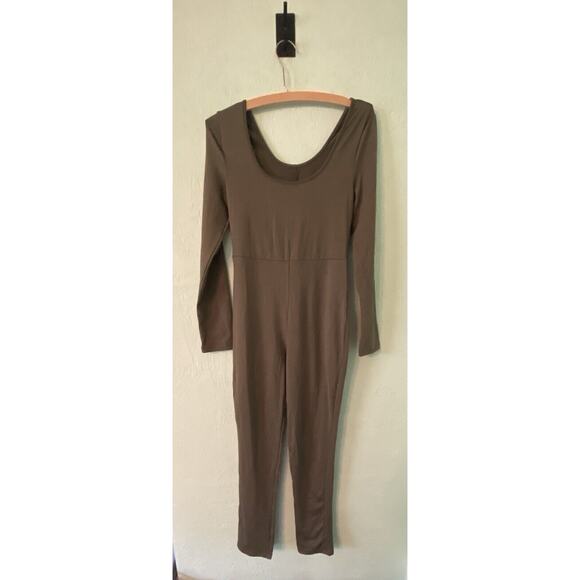 Jumpsuit Size Medium Women One Piece Outfit Romper Army Green Size Medium - Picture 1 of 7